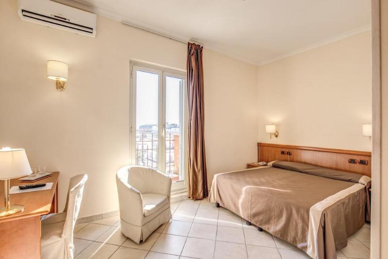 Leonardo Boutique Hotel Rome Termini Esterno foto